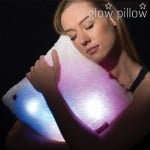 Φωτιζόμενο Μαξιλαράκι με πολύχρωμο φωτισμό LED - Glow Pillow