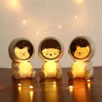 Επιτραπέζιο Παιδικό Φωτιστικό Με Ζωάκια Αστροναύτες