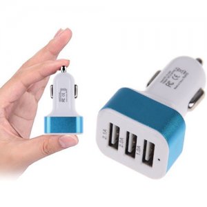 Φορτιστής Αυτοκινήτου με Τρεις Εξόδους USB