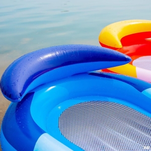 Φουσκωτό Στρώμα Με Δίχτυ Και Μαξιλάρι Aqua Lounge