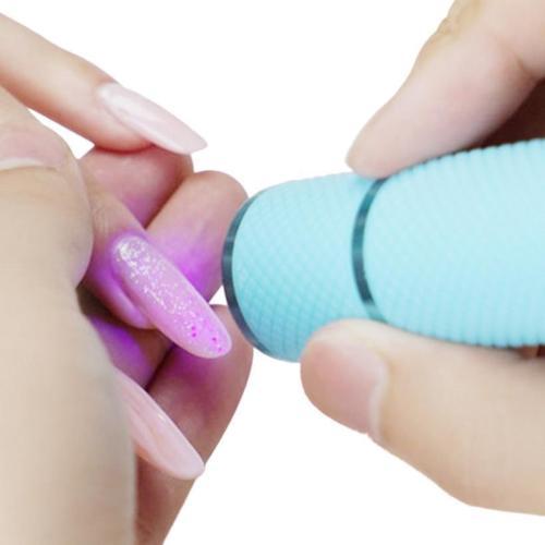 Super Mini Φορητή Λάμπα - Φακός Υπερύθρων LED για Μανικιούρ & Πεντικιούρ - Portable Mini Nail LED UV Lamp Super Mini Φορητή Λάμπα - Φακός Υπερύθρων LED για Μανικιούρ & Πεντικιούρ - Portable Mini Nail LED UV Lamp