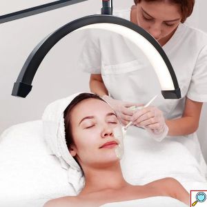 Επαγγελματικό Επιτραπέζιο Φωτιστικό Μισοφέγγαρο με Βάση Στήριξης Επεκτεινόμενο με Δυνατότητα Περιστροφής 360°