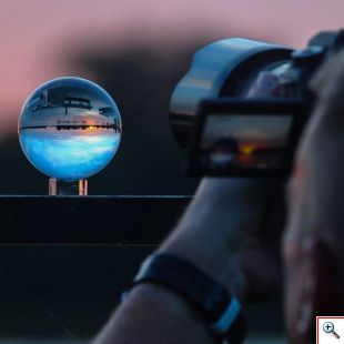 Επαγγελματική Lensball Σφαίρα Φωτογράφισης 60mm με Κρυστάλλινη Βάση για Μοναδικές Λήψεις