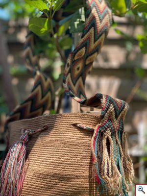 Μοναδική Χειροποίητη Κολομβιανή Boho Style Πλεκτή Τσάντα Azul Con Gris - Wayuu Mochila