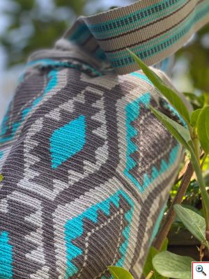 Μοναδική Χειροποίητη Κολομβιανή Boho Style Πλεκτή Τσάντα - Wayuu Mochila