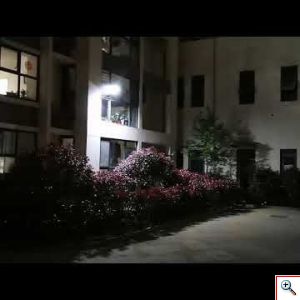 Αδιάβροχος Ηλιακός Προβολέας LED 100W Εξωτερικού Χώρου - Δρόμου με Ανιχνευτή Κίνησης & Τηλεχειρηστήριο JD-19100