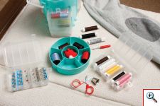 Σετ Ραπτικής με 210 τεμάχια - Deluxe Sewing Kit & Storage Caddy
