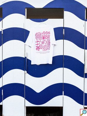 Love Generation Party Tshirt Essential Flower Tee Petrol