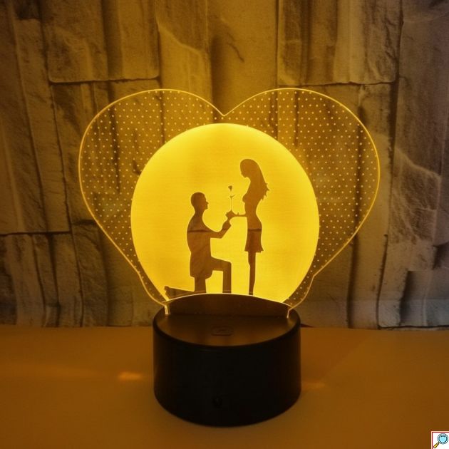 Επιτραπέζιο Φωτιστικό LED 3D Illusion Ζευγάρι σε Καρδιά - 7 Χρώματα - Ατμοσφαιρικός Φωτισμός, USB, Ιδανικό για Δώρο