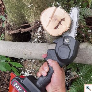 SAWMAX Mini Ηλεκτρικό Αλυσοπρίονο 24V Επαναφορτιζόμενο - Πριόνι Μπαταρίας - 1 Μπαταρία