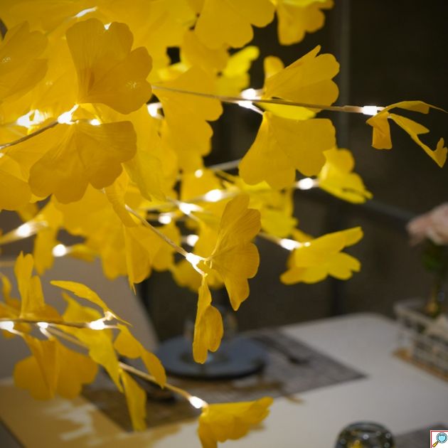 Διακοσμητικό LED Φωτιζόμενο Δέντρο με Κίτρινα Φύλλα 180cm