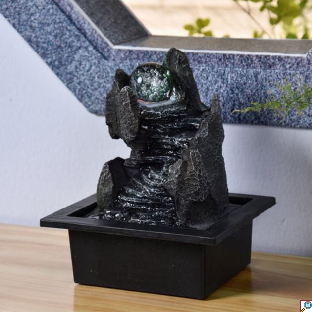 Feng Shui Διακοσμητικό Συντριβάνι Καταρράκτης με Φωτισμό LED & Κρυστάλλινη Σφαίρα 26 x 23 x 18 εκ