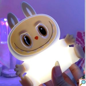 Επαναφορτιζόμενο USB Παιδικό Φωτιστικό με LED 7 Χρωμάτων Εμπνευσμένο από τα Τερατάκια Labubu