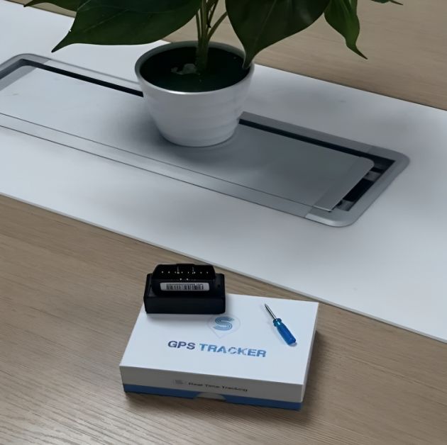 Επαναφορτιζόμενο GPS Tracker OBD - 12V έως 24V - Κατάλληλο για Αυτοκίνητο Σκάφος Φορτηγό