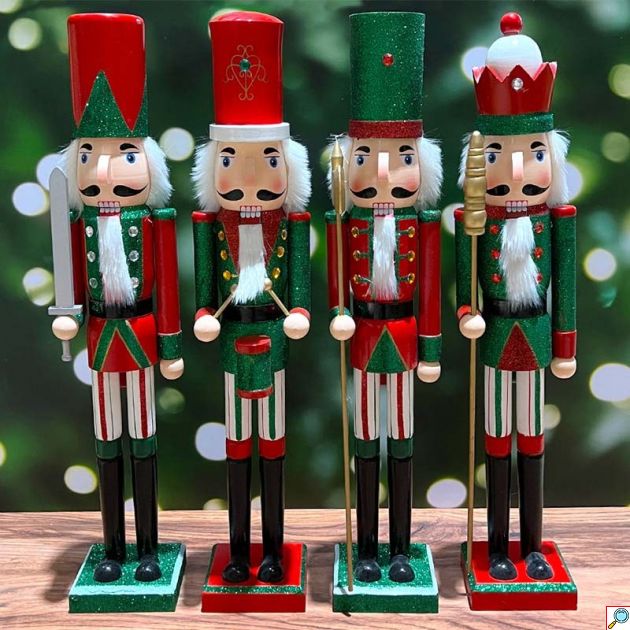 Ξύλινος Καρυοθραύστης 26cm – Χριστουγεννιάτικο Διακοσμητικό - Παραδοσιακή Φιγούρα Στρατιωτάκι με Glitter, 4 Σχέδια