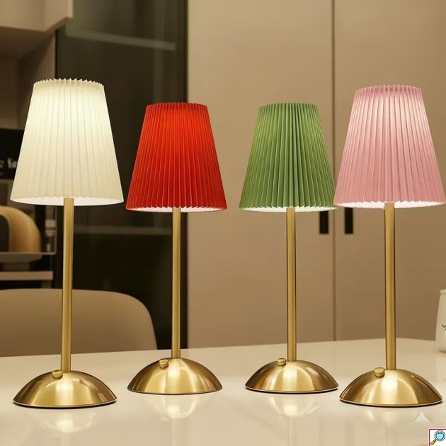 Επαναφορτιζόμενο LED Επιτραπέζιο Φωτιστικό με Touch Control & Υφασμάτινο Καπέλο - Ατμοσφαιρικός Φωτισμός