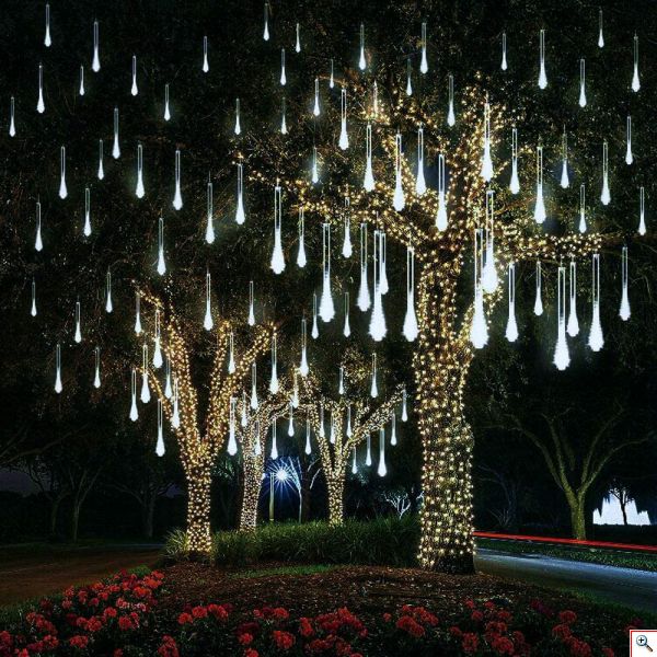 Γιρλάντα 8 Κρεμαστούς Σωλήνες Χριστουγεννιάτικη Βροχή Μετεωριτών LED 8 x 50cm Θερμό Λευκό με Προγράμματα Αυτόματα - Επεκτεινόμενη