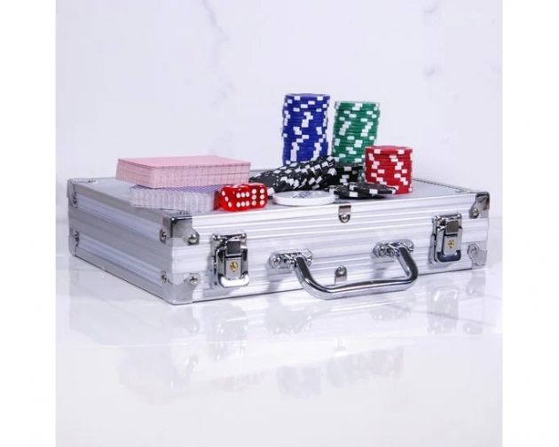 Σετ Poker 200 Τεμαχίων με Αλουμινένια Βαλίτσα – Πλήρες Κιτ με Μάρκες, Τράπουλες & Ζάρια για Texas Holdem & Άλλα Παιχνίδια