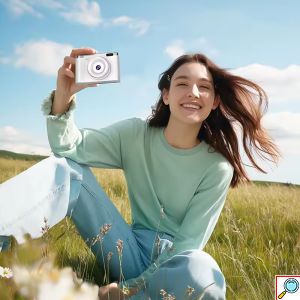 Ψηφιακή Κάμερα 4K με Ανακλινόμενη Οθόνη LCD 2.8″ και Μπαταρία 1300mAh